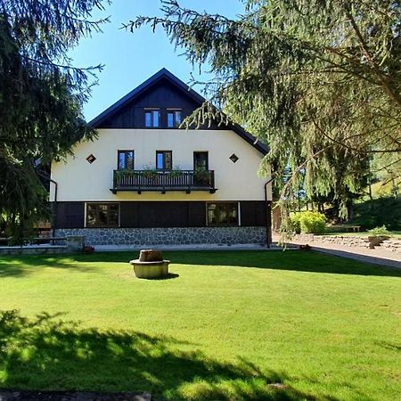 Apartmány Chalupa Pod lípou Staré Město Exterior foto