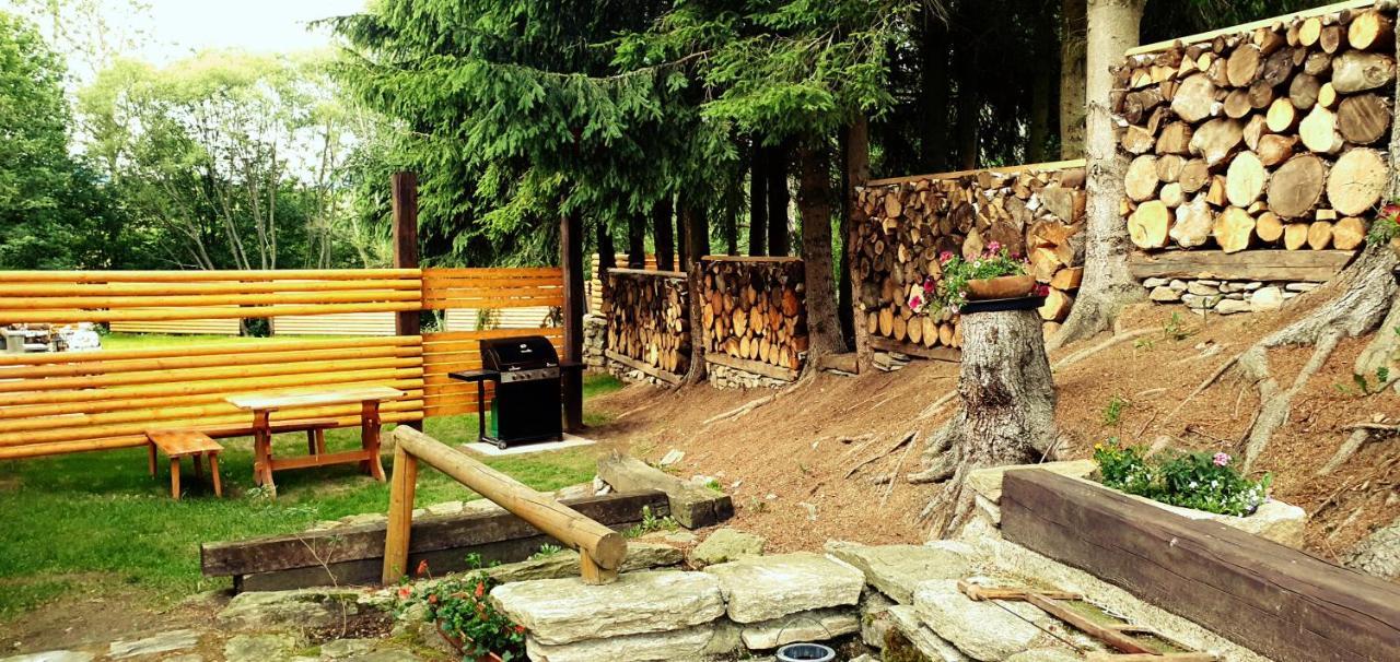 Apartmány Chalupa Pod lípou Staré Město Exterior foto