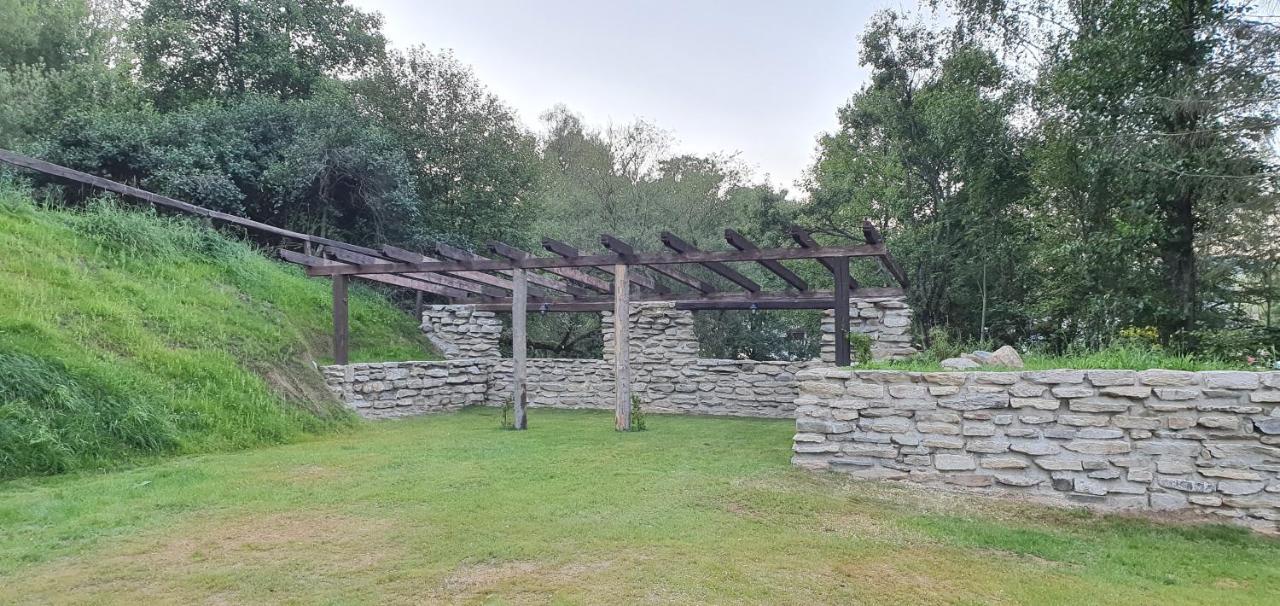 Apartmány Chalupa Pod lípou Staré Město Exterior foto