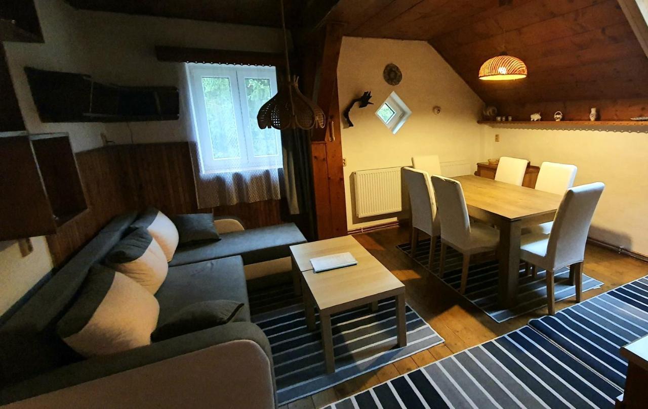 Apartmány Chalupa Pod lípou Staré Město Exterior foto