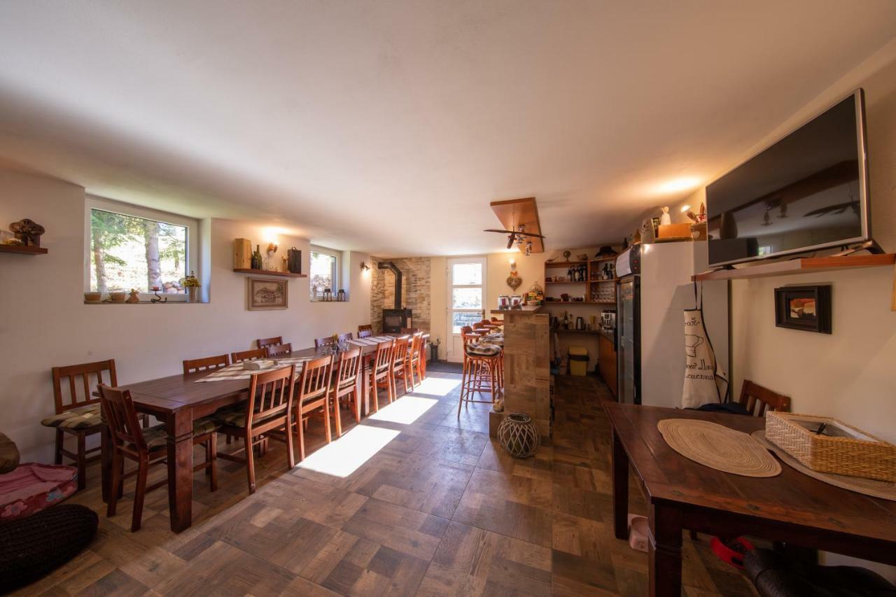 Apartmány Chalupa Pod lípou Staré Město Exterior foto