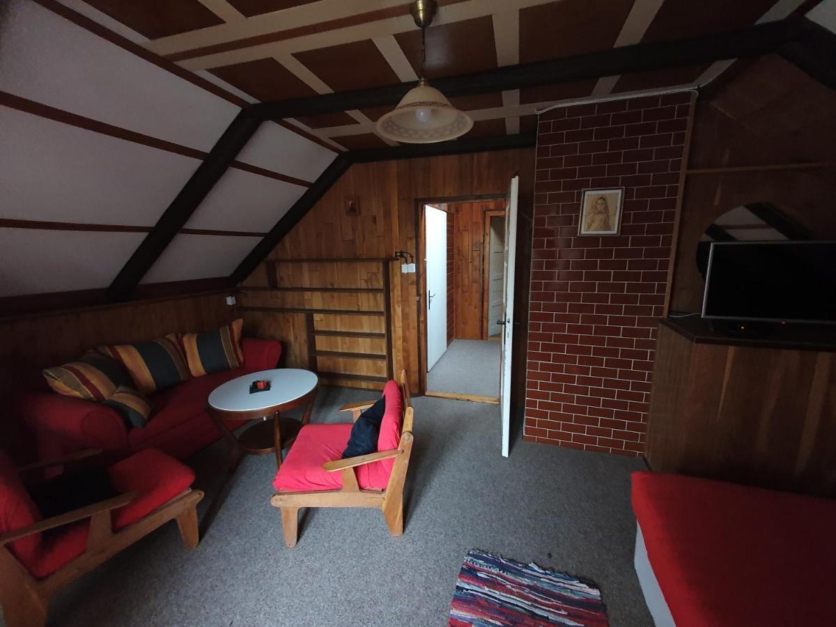 Apartmány Chalupa Pod lípou Staré Město Exterior foto